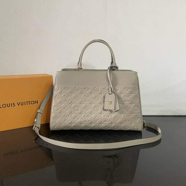 Picture of Louis Vuitton Handbags _SKUfw209395881fw